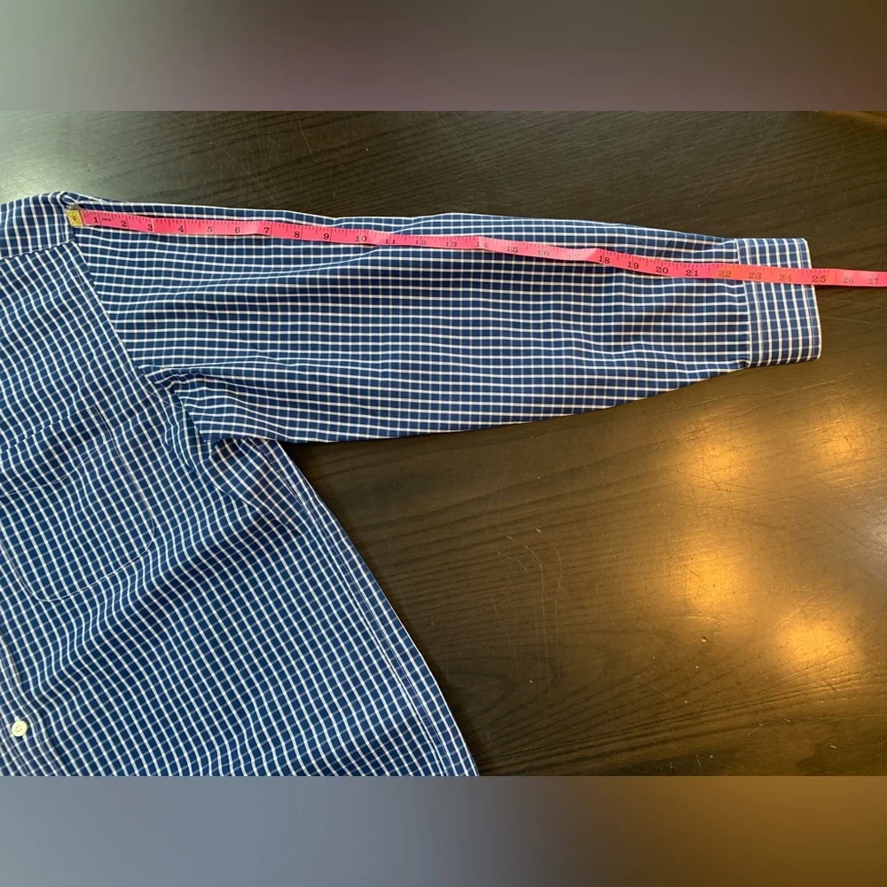 LL Bean Shirt Mens Medium Blue‎ Long Sleeve Button Down Coastal Prep Office Work